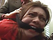 Mature Secretary gets what she deserves